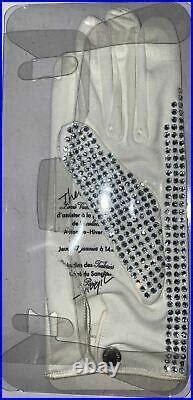 louis vuitton michael jackson glove|Inside Virgil Abloh’s Michael Jackson.